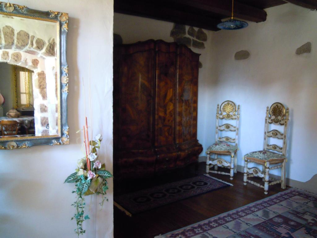 Casa Castori Bed & Breakfast Macomer Bagian luar foto