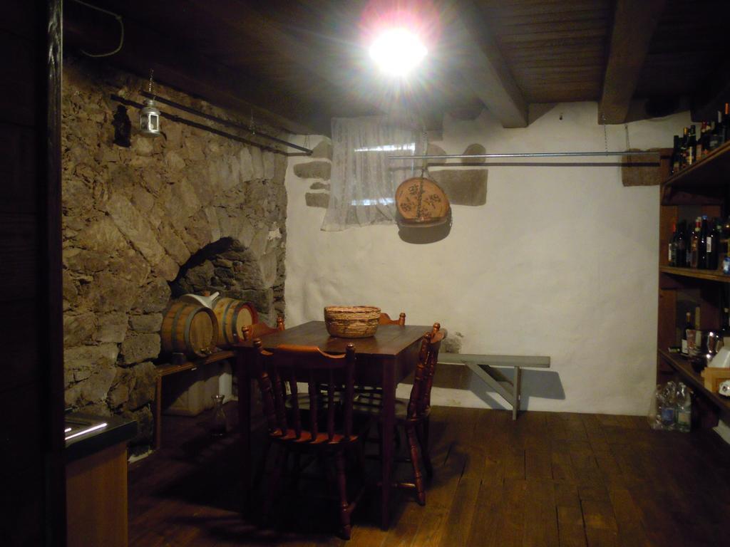 Casa Castori Bed & Breakfast Macomer Bagian luar foto